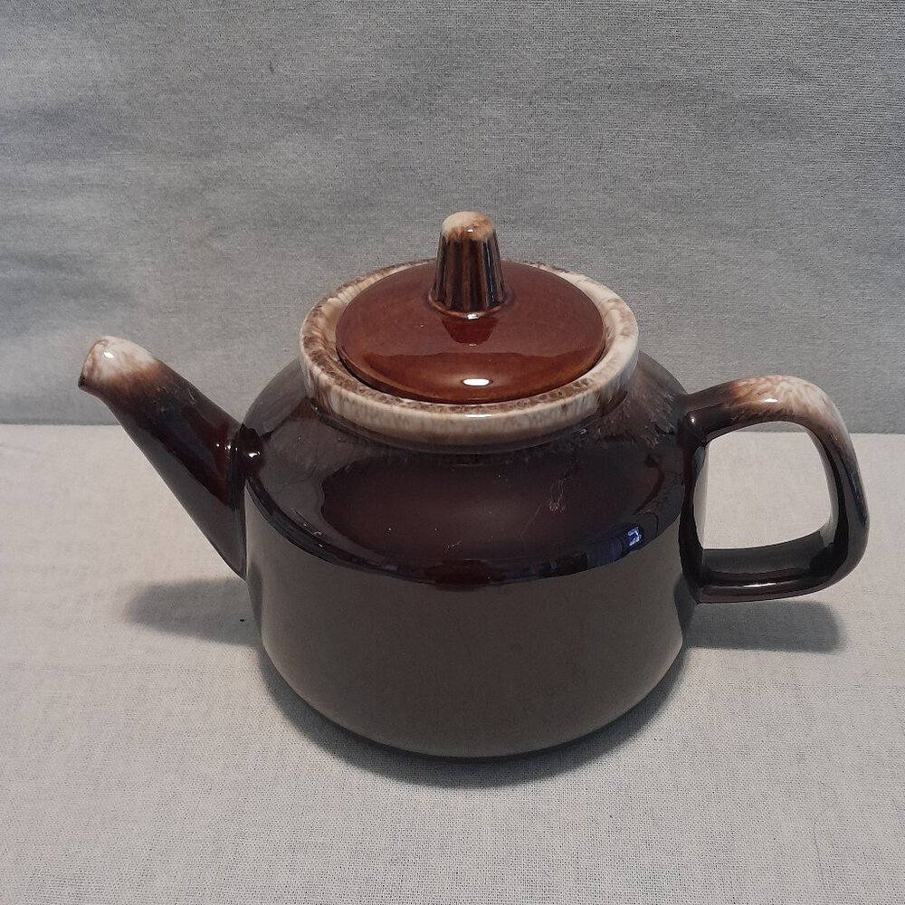 VTG McCoy Brown Drip Teapot #163